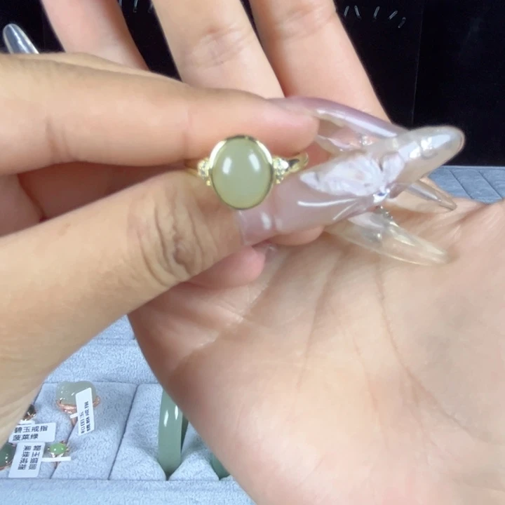 和田玉合金戒指和田玉戒指