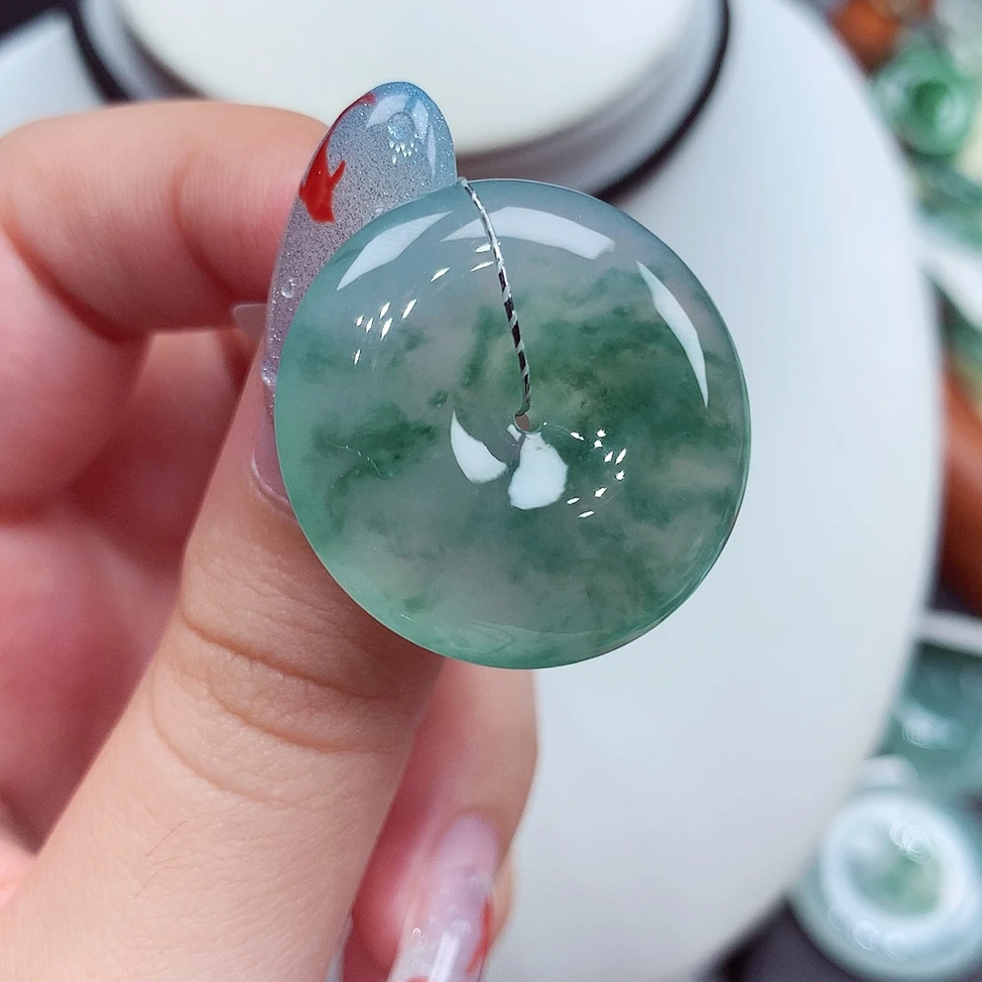 翡翠未镶嵌颈饰翡翠62，26.2/6.1