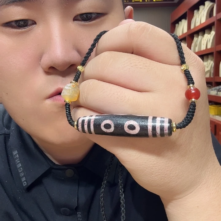 玛瑙/玉髓未镶嵌珠宝奇石