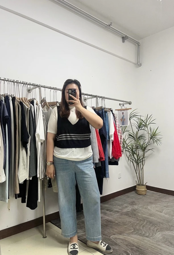 简约时尚百搭宽松显瘦针织马甲背心叠穿上衣微胖百搭