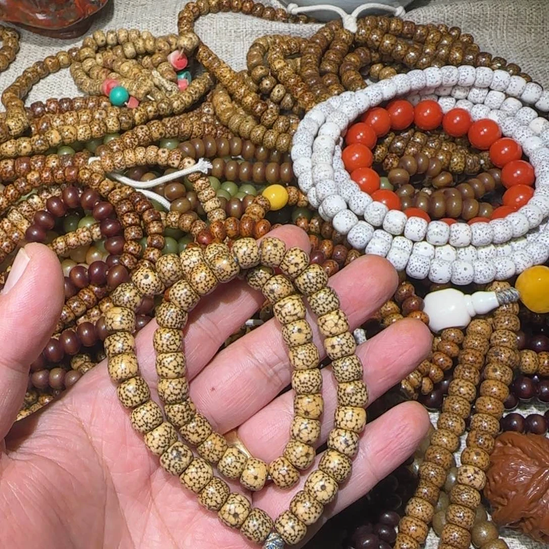 在****星月菩提吊坠菩提