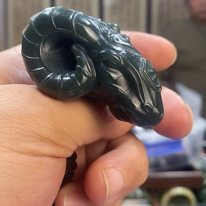 和田玉未镶嵌吊坠(不含链)