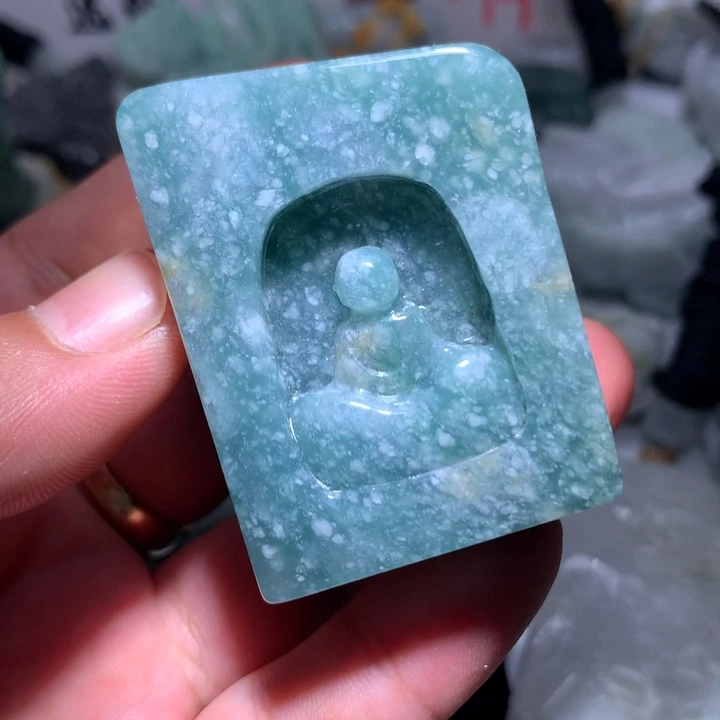 翡翠未镶嵌颈饰保真天然a货翡翠