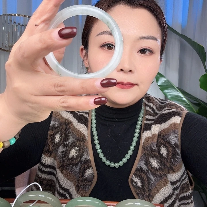 东陵石合金手镯1111
