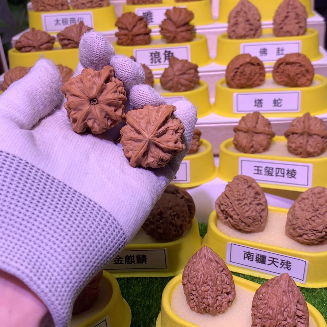 桃核把件雨花石四棱