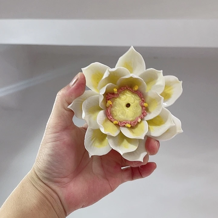 瓷片德化工厂陶瓷手工捏花