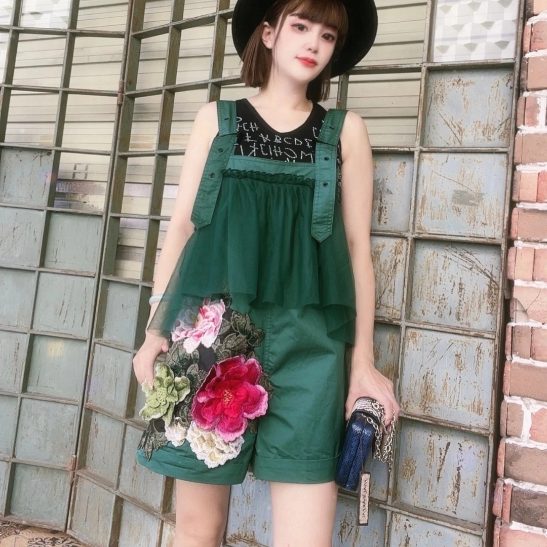 欧货女装原创重工刺绣立体牡丹纱纱背带裤