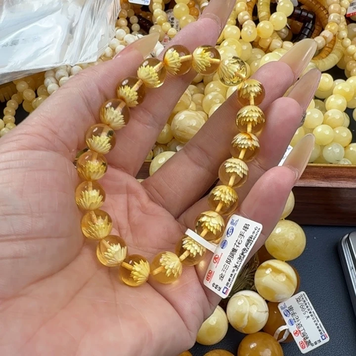 琥珀未镶嵌珠宝奇石