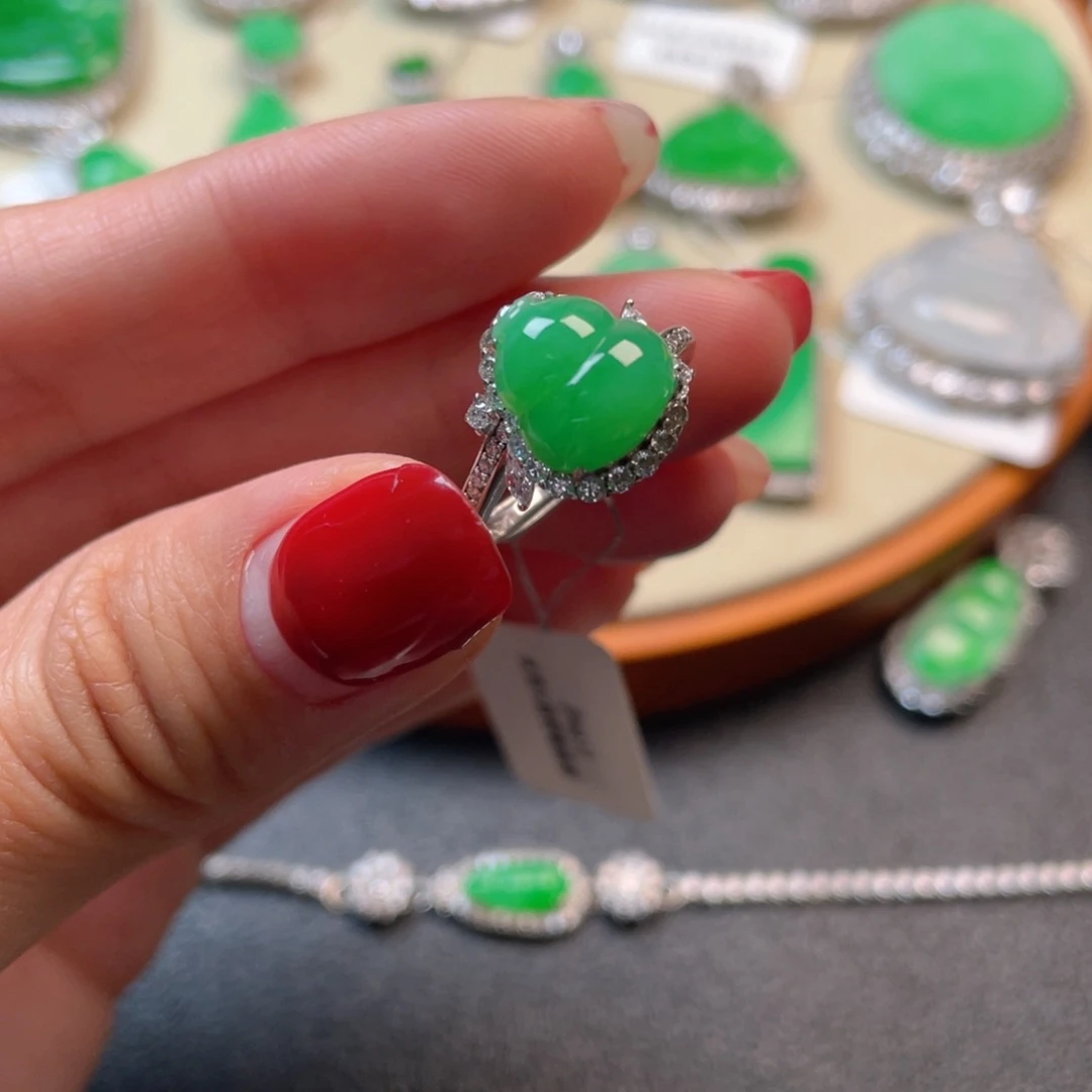 翡翠吊坠(不含链)银S925镶嵌戒指