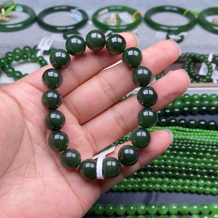 未镶嵌手串和田玉（碧玉）卡12