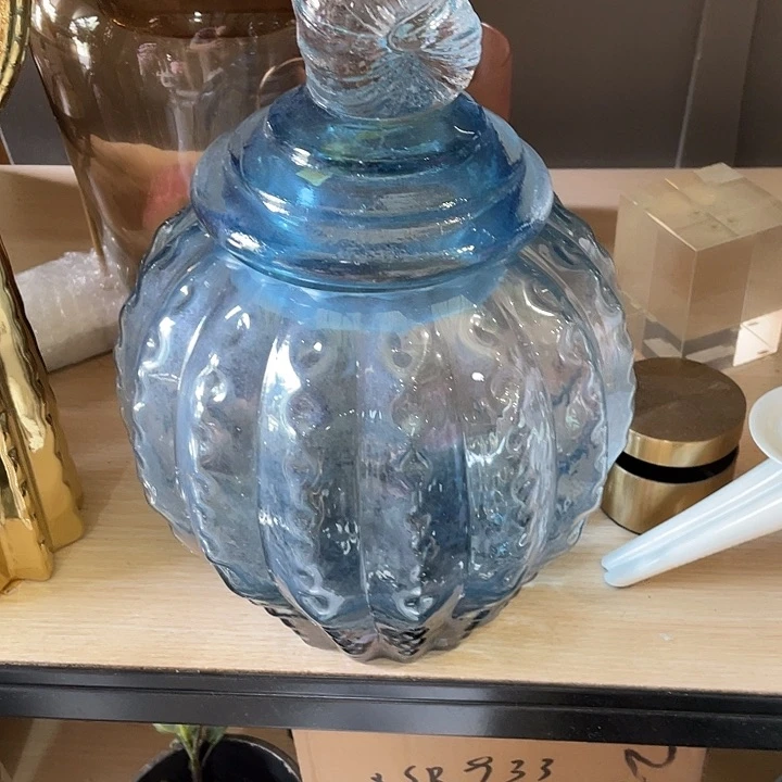 陶瓷花瓶部分（微瑕）