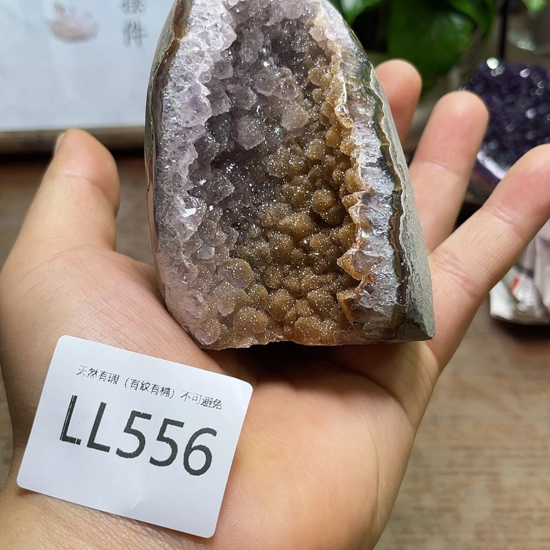 未镶嵌大型摆件（非配饰）水晶