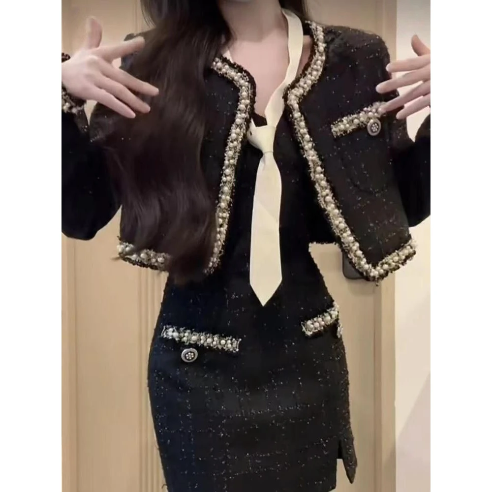 秋季气质千金感纯欲小香风重工套装显瘦外套修身包臀吊带连衣裙女