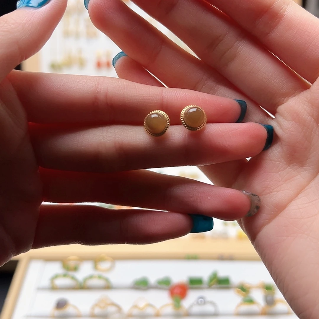 银S925镀金镶嵌和田玉耳饰