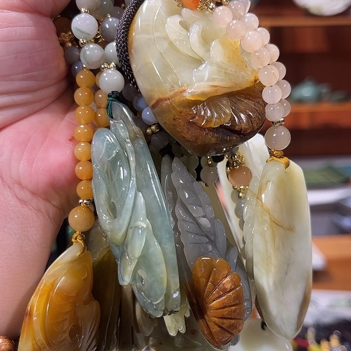 未镶嵌岫玉毛衣链