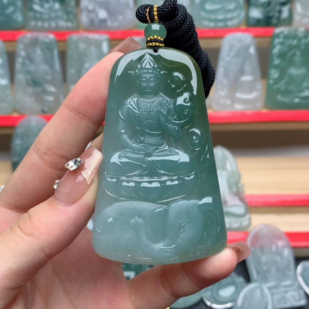 翡翠未镶嵌颈饰普贤