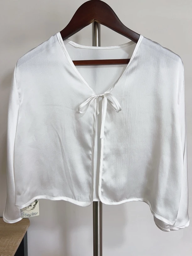 满分桑蚕丝素皱缎披肩，开衫