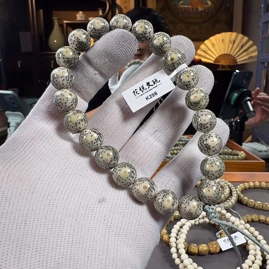 手串星月菩提12mm 石玉料月留白圆珠手持 K298