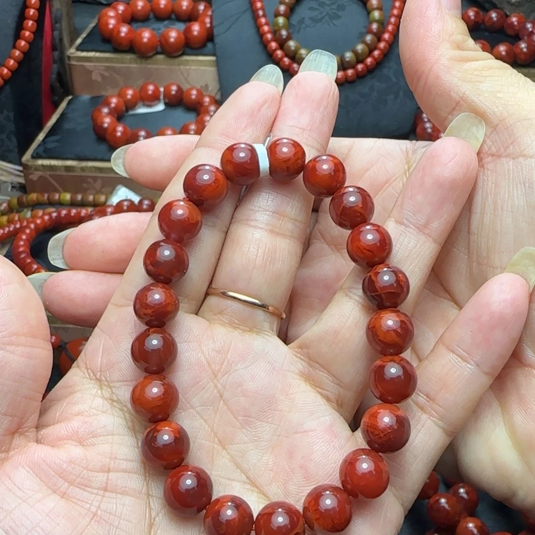 月***星南红玛瑙未镶嵌手串