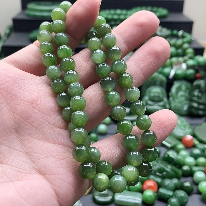 和田玉（碧玉）未镶嵌颈饰