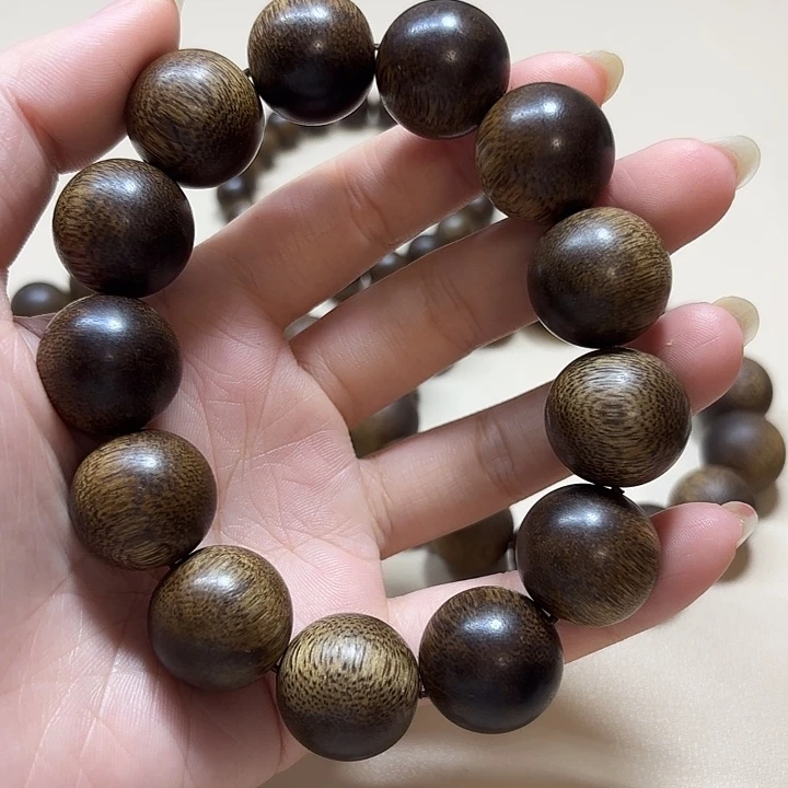 し***づ沉香手串沉香手串18