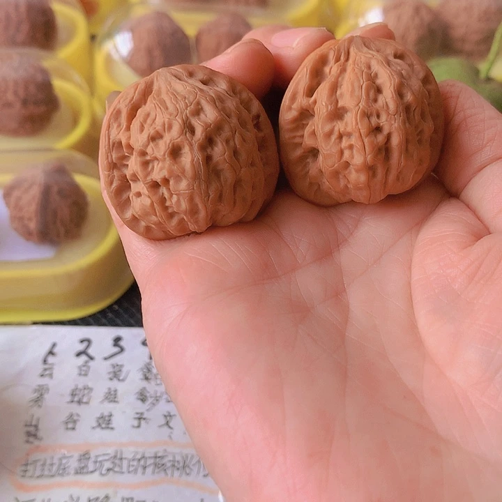 吊坠文玩核桃37尺雨点