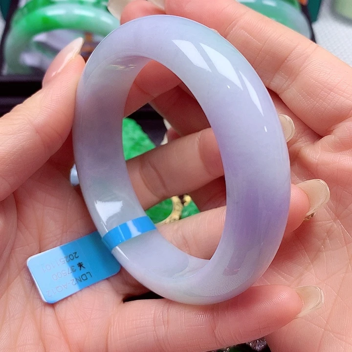 翡翠未镶嵌手镯翡翠