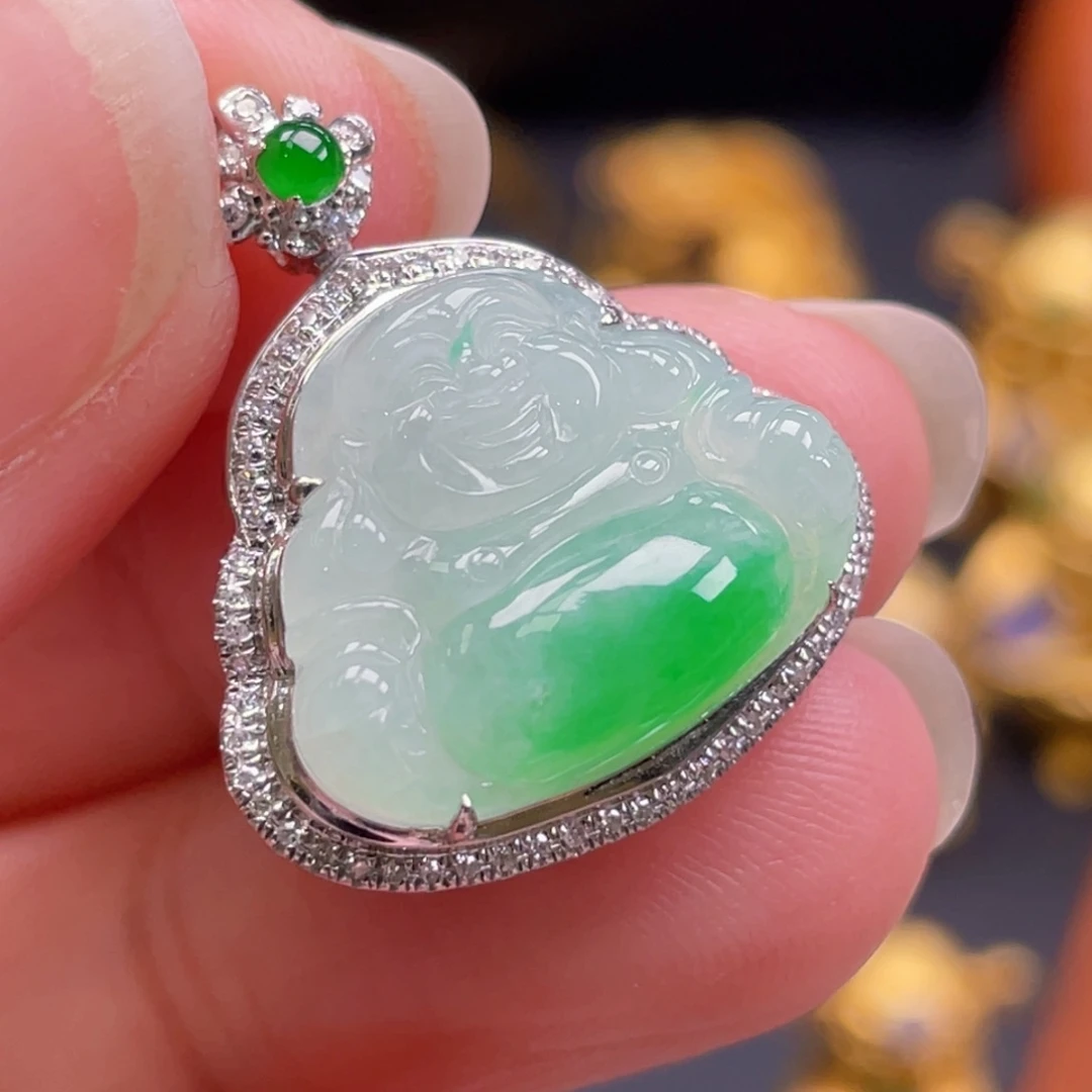 翡翠18K金镶嵌颈饰绿飘花佛公