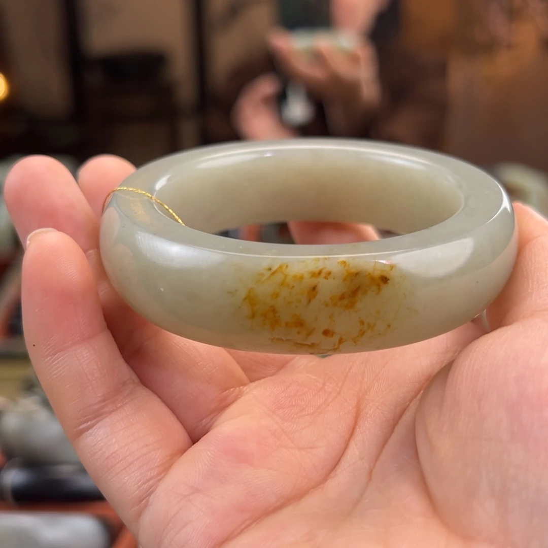 和田玉（子料）未镶嵌手镯