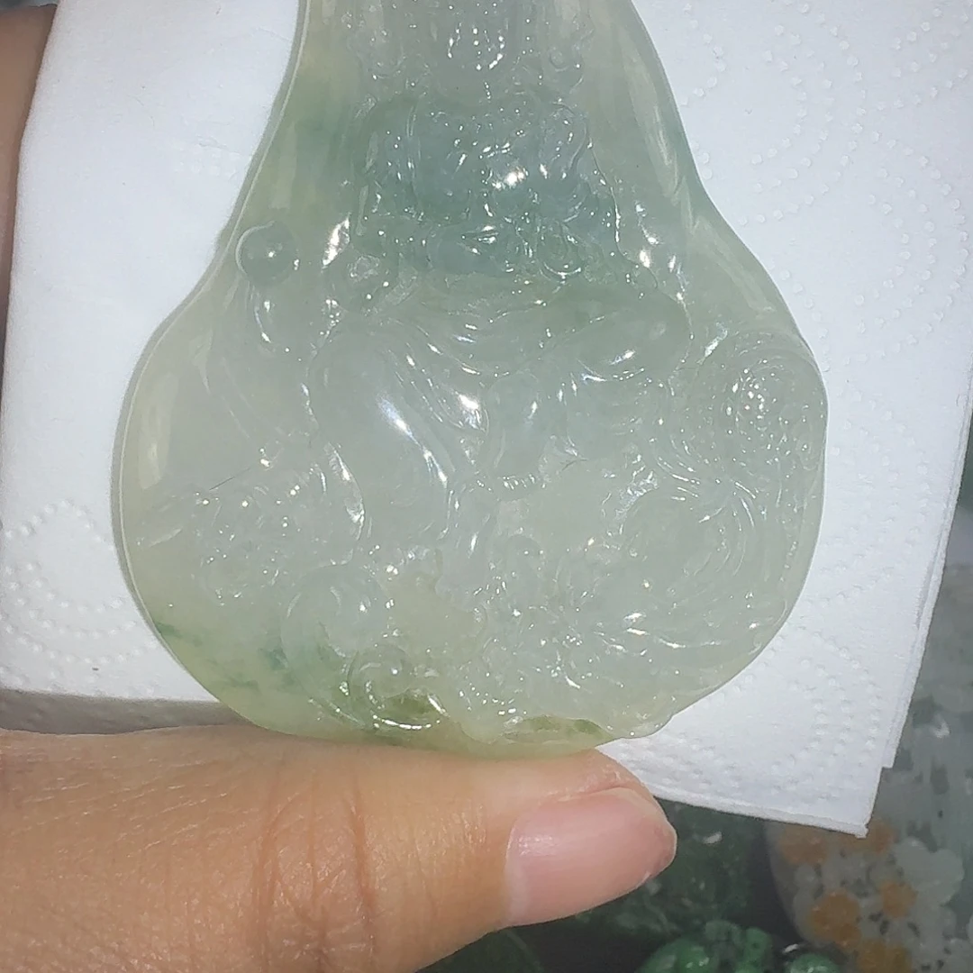 翡翠未镶嵌颈饰吊坠