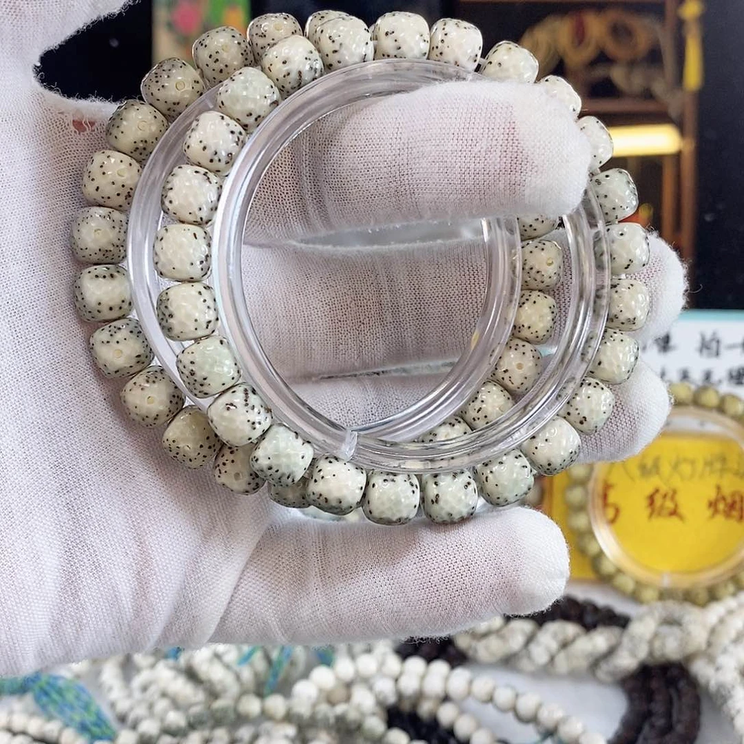 星月菩提手串可*星月菩提雕刻手串