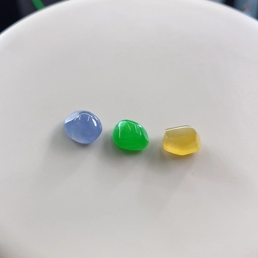 翡翠散珠一手随行