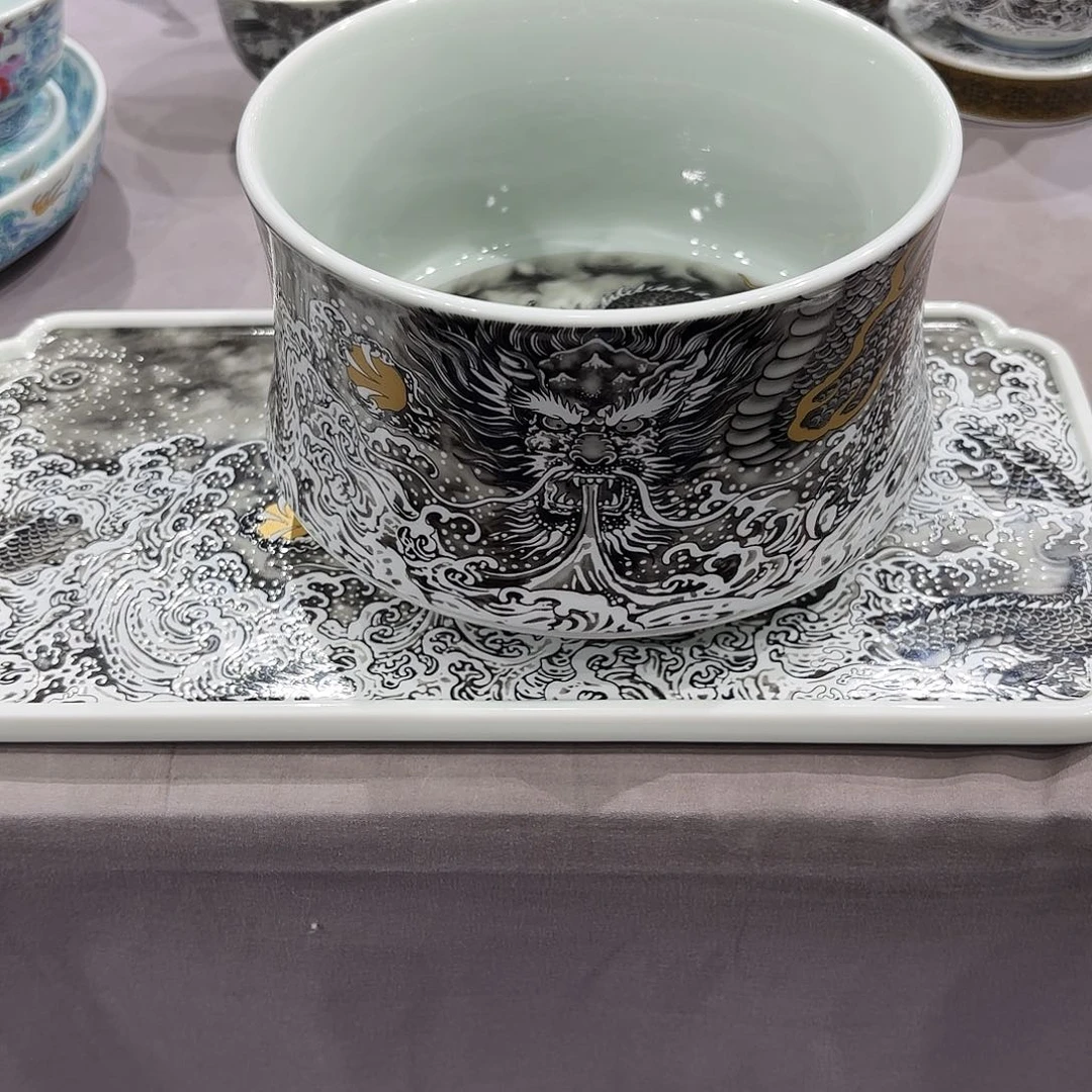 鑫***福瓷片景德镇瓷器博物研究