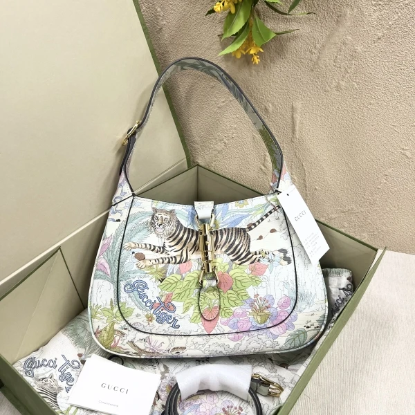 未使用/包包/古驰/250617SW0011