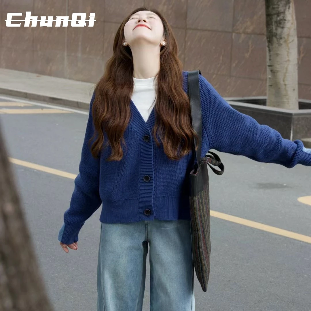 淳启克莱因蓝韩版软糯短款V领开衫外套女秋装撞色拼接宝蓝色毛衣