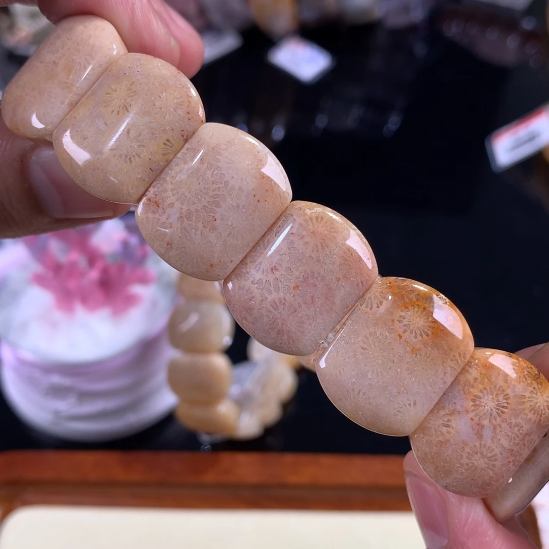 硅化珊瑚（珊瑚玉）未镶嵌吊坠(赠链)49号养养很粉