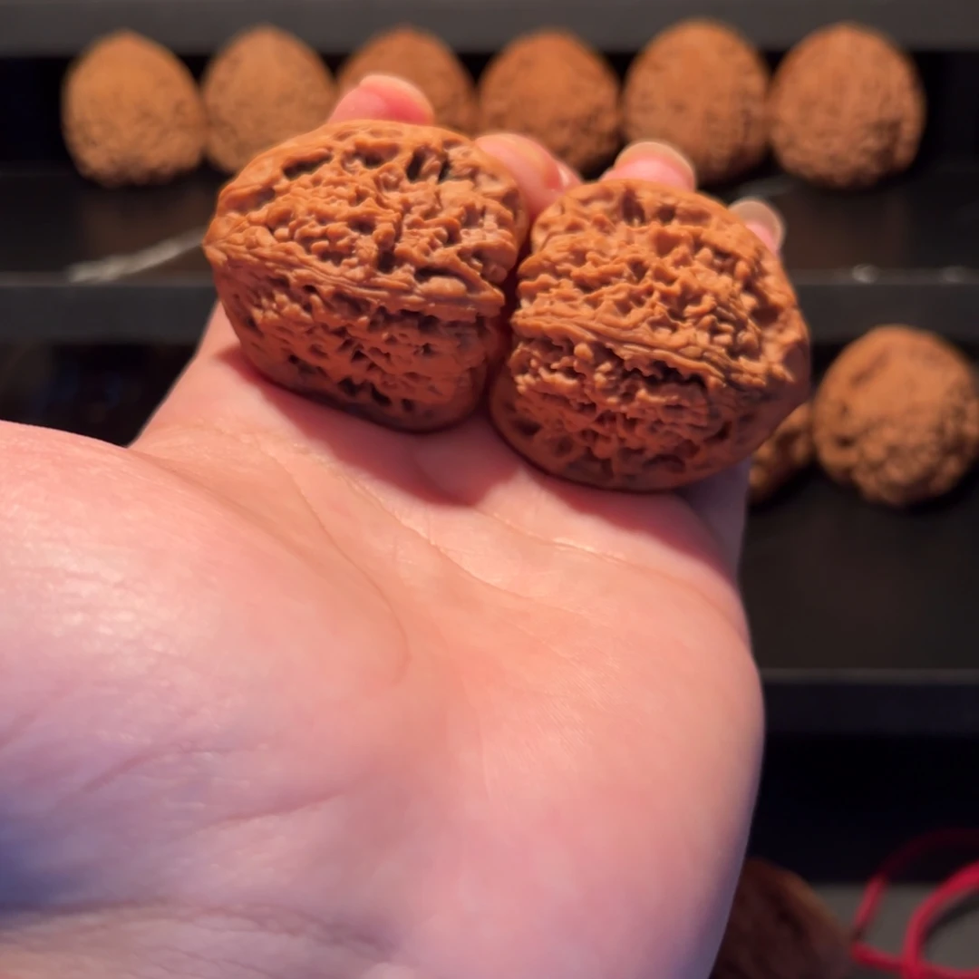 文玩核桃把件41三角溜肩南疆石（全品（18