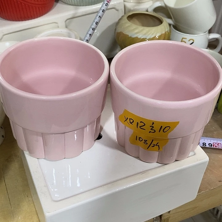 摆件陶盆有孔 瑕疵介意勿拍