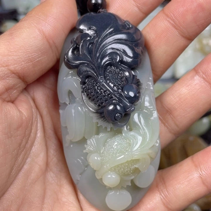 和田玉未镶嵌挂件