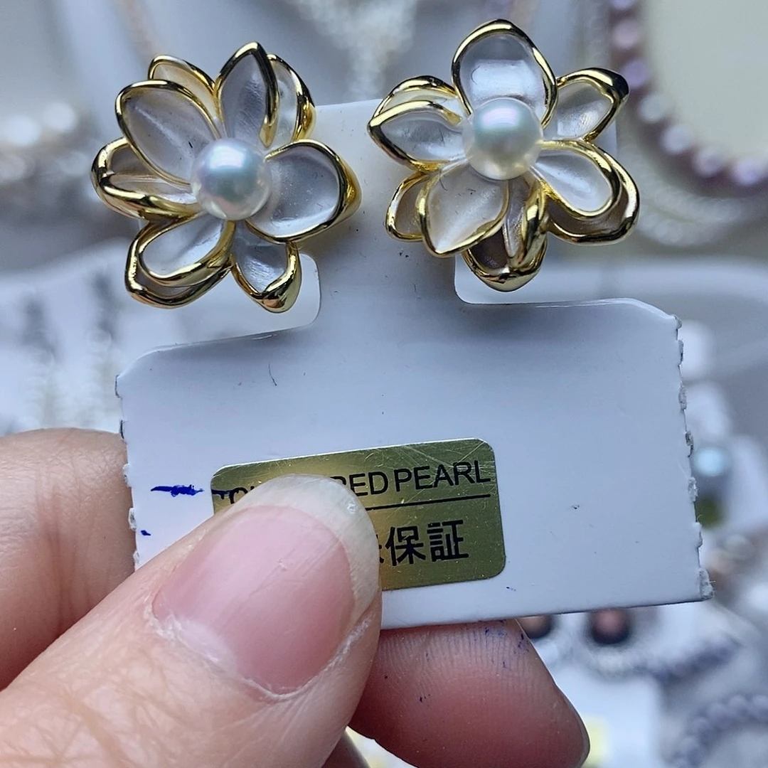 银S925镶嵌耳钉淡水珍珠