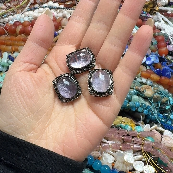 玛瑙/玉髓未镶嵌珠宝半成品一个紫水晶魔盒