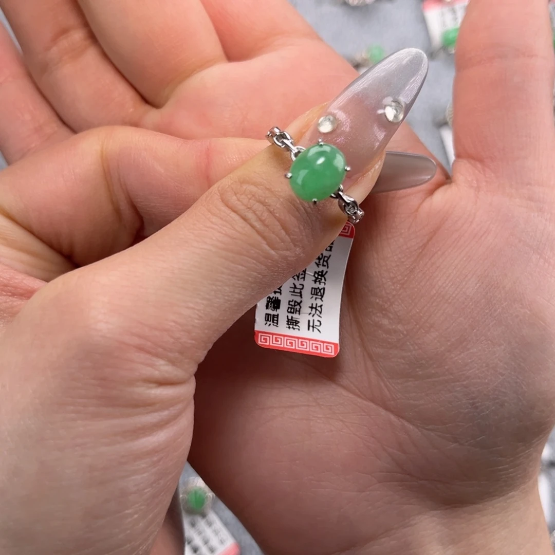 翡翠戒指银S925镶嵌66688