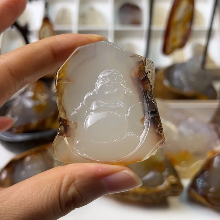 玛瑙/玉髓颈饰未镶嵌