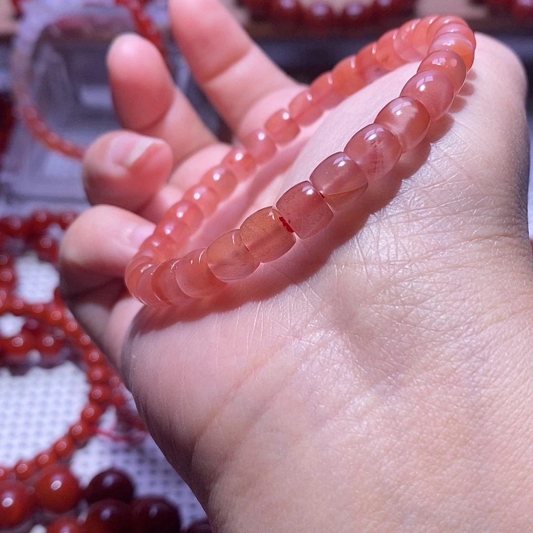 南红玛瑙未镶嵌手串卡7