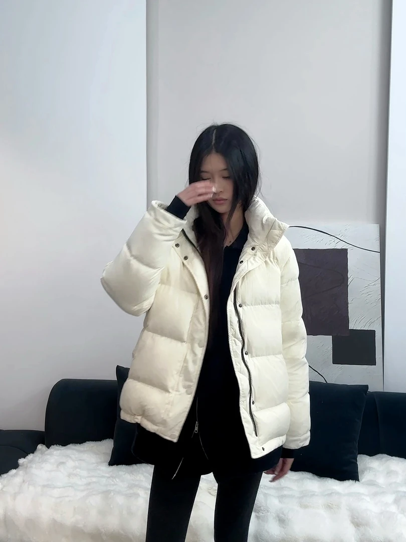 2024新款加厚连帽可拆极寒保暖时尚休闲短款羽绒服