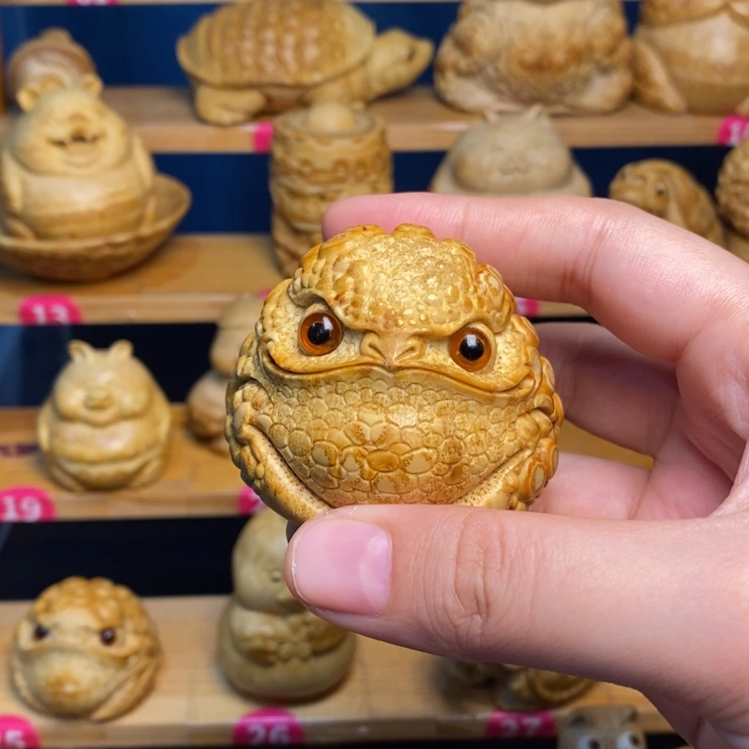 竹张念超精工金蟾