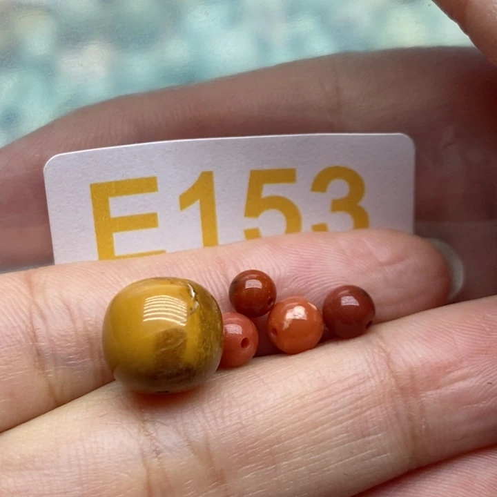 南红玛瑙未镶嵌珠宝奇石