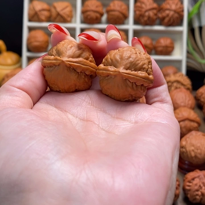 把件文玩核桃虎头