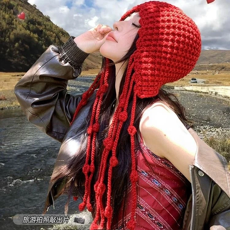 手工流苏编织球球红色针织毛线帽保暖时尚包头冬天护耳绑带帽子