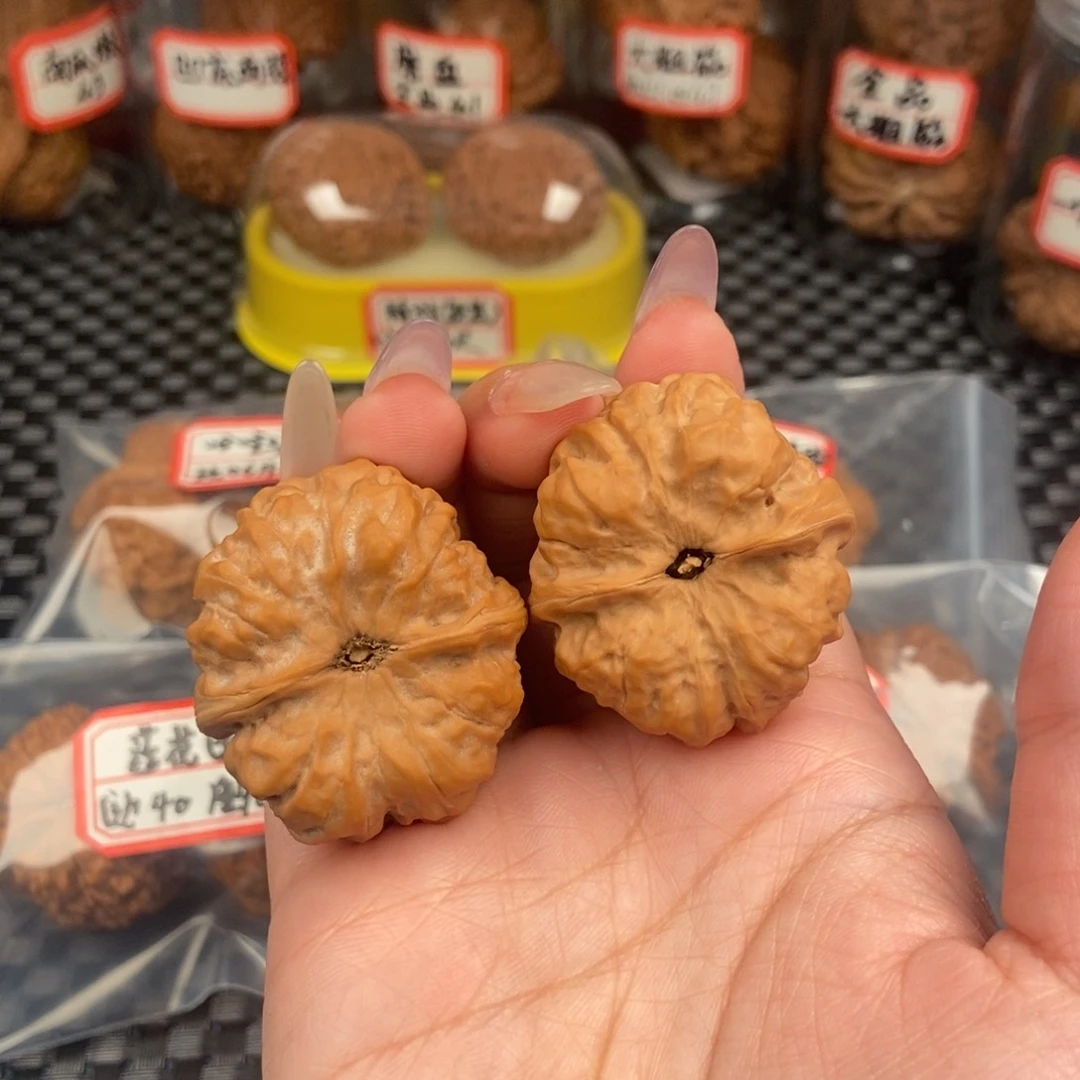 吊坠文玩核桃大*袋36蛤蟆头白茬